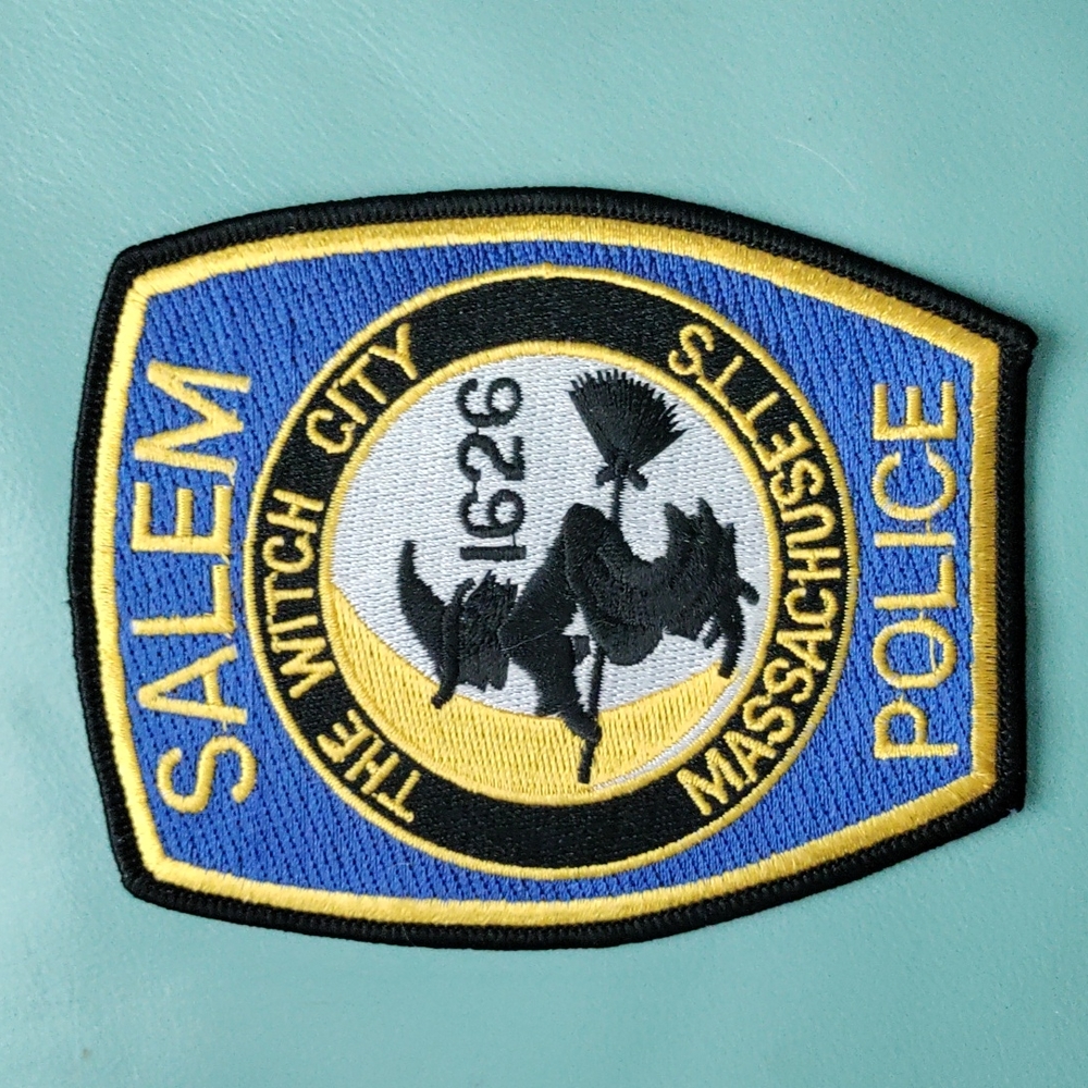 SALEM🧹 WITCH🧙‍♀️🪄PATCH💫BIG POLICE PATCH 1626🧹THE WITCH CITY MASSACHUSETTS